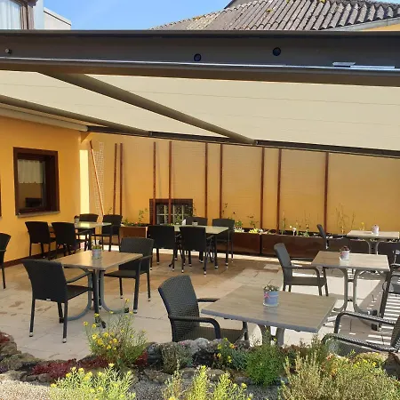 Alte Schreinerei 3*
